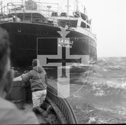 Picture by Guernsey Press. 28-05-65 Shipwreck of La Salle off L'eree / Rocquaine in 1965. Wreck.
LSSWPS