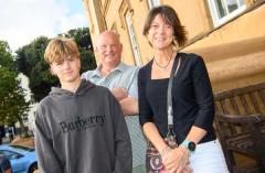 Pic supplied by Andrew Le Poidevin, 21-08-2025. The 2025 GCSE Results collection at Elizabeth College. Spike Jinks with parents Chris and Ros.