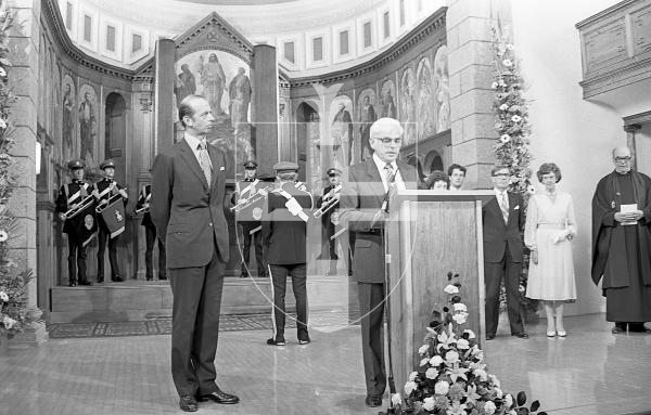 Picture by Guernsey Press.
St James official opening with the Duke of Kent. Rodney Collenette is speaking at the lecturn.
STPSRC