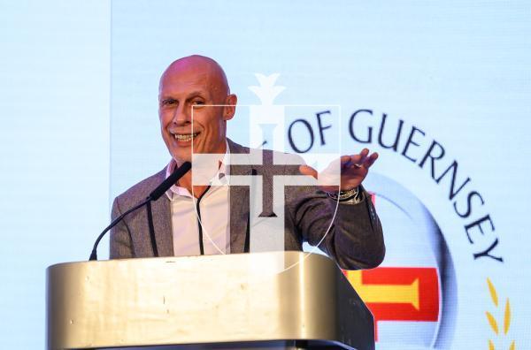 Pic supplied by Andrew Le Poidevin, 19-10-2024. The 2024 Guernsey Press Pride of Guernsey Awards night at St Pierre Park Hotel.
Customer Service of the Year Award sponsored by Moonpig.
Winner Craig Duquemin.