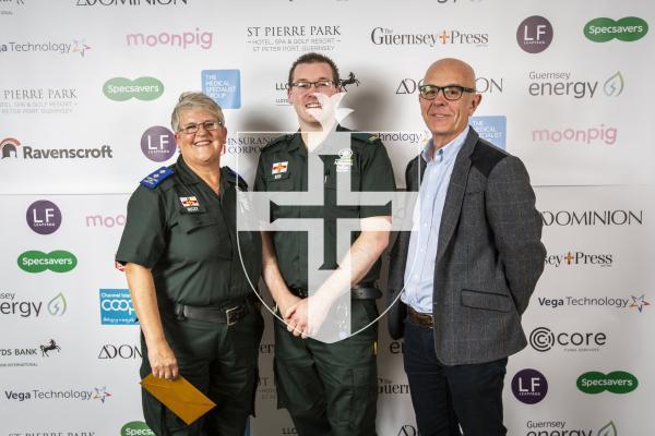 Picture by Sophie Rabey.  19-10-24.  Guernsey Press Pride of Guernsey Awards 2024 at St Pierre Park.
Emergency Hero of the Year sponsored by the Medical Specialist Group.  L-R Nic Strong and Ben Barling from Ambulance & Rescue (Winner) and Steve Evans (Sponsor)