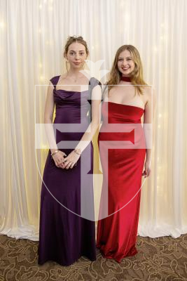 Picture by Sophie Rabey.  24-05-24.  Grammar School Sixth Form Prom 2024 at St Pierre Park.
L-R Perri Le Conte (17) and Lily Becker (18).