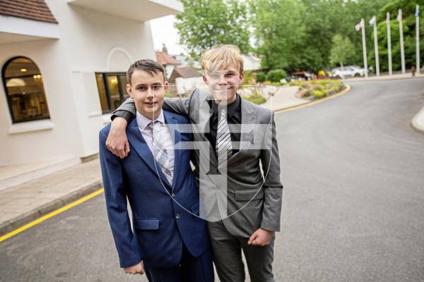 Picture by Sophie Rabey.  05-07-24.  La Mare De Carteret Prom at St Pierre Park.
Reece Knight (16) and Ethan Whitwam (16).