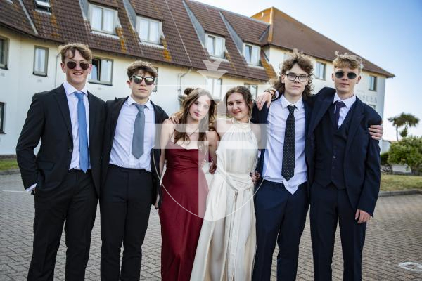 Picture by Luke Le Prevost. 22-06-23.
Blanchelande College Year 11 Prom at The Peninsula. L-R Barney Gourley, Ralph Newbould, Kaitlin Naftel, Alexia Ratl, Conor Ballard and Aidan Robinson (all 16)