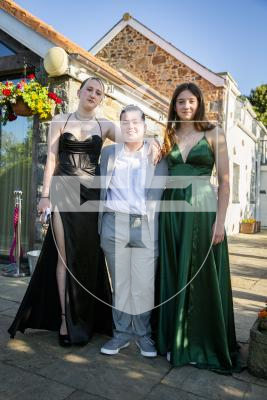 Picture by Luke Le Prevost. 23-06-23.
Les Beaucamps High School Prom 2023 at The Farmhouse Hotel. L-R Neave Carre (16), Olivia Gallienne (16) and Rudie Sturgeon (16)