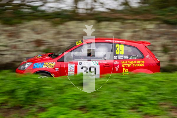 Picture by Jason Friend 20.02.2026 Guernsey Rally 2026 competitors take on the lanes of the castel stage on Friday afternoon