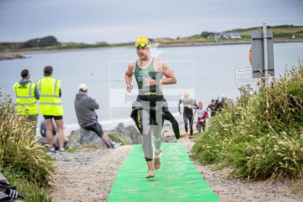 Picture by Sophie Rabey.  23-06-24.  Triathlon Action at Ladies Bay.