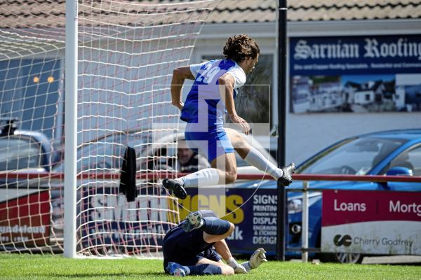 Picture by Peter Frankland. 23-08-24 Football at St Peter's. Sylvans v Rovers.