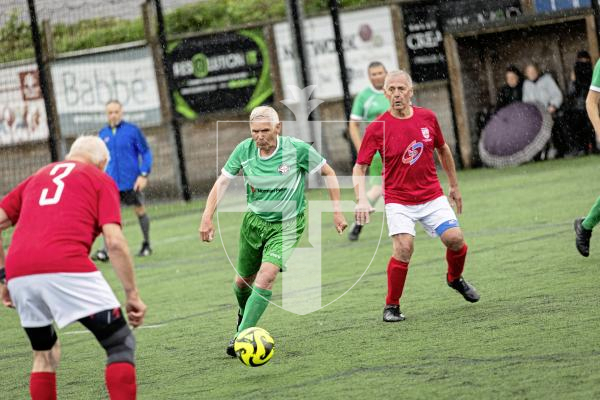 Picture by Sophie Rabey.  06-06-25.  Walking Football at KGV.  Guernsey Select vs England 0ver75s.