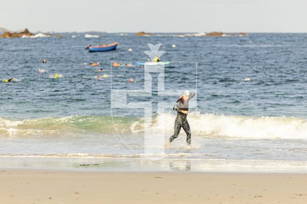 Pictures by Connor Rabey.
08/06/25
Supersprint Triathlon at Grandes Rocques this morning.