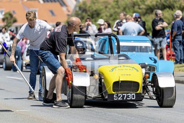 Picture by Peter Frankland. 14-06-25 Sprint at Vazon. Dave Bichard. Jez Mann