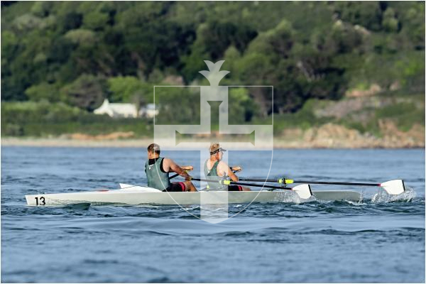 13 Markham and Mahy after the Alligande turn