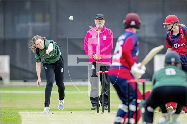 Olivia Morgan bowling to Grace Wetherall