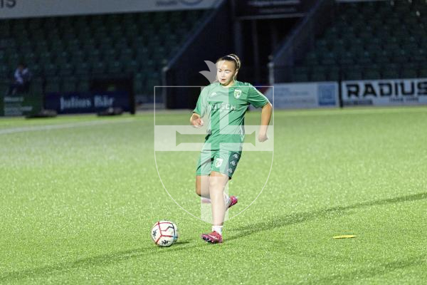 Picture by Sophie Rabey.  26-08-25.  GFC women training session at Victoria Park ahead of their game this weekend.  Interviews and training action.