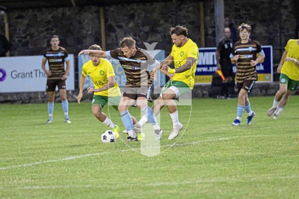 Picture by Sophie Rabey.  09-09-25.  Football Action at Corbet Field.  Vale Rec vs North.