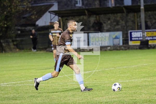 Picture by Sophie Rabey.  09-09-25.  Football Action at Corbet Field.  Vale Rec vs North.