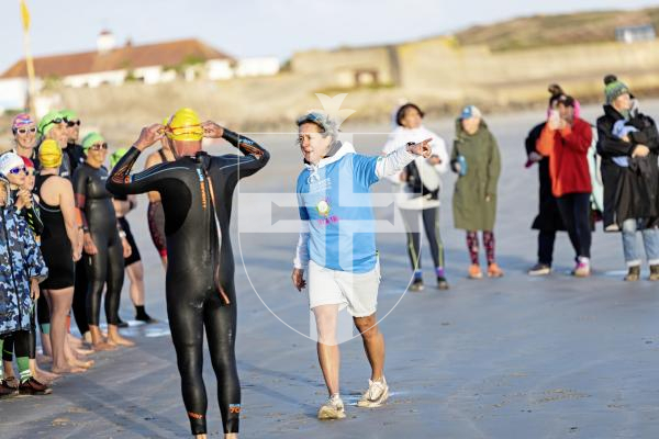 Picture by Sophie Rabey.  05-10-25.  Super-Sprint Try A Tri to celebrate the 10th Anniversary - Pembroke Bay.