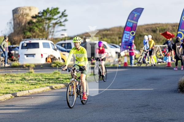 Picture by Sophie Rabey.  05-10-25.  Super-Sprint Try A Tri to celebrate the 10th Anniversary - Pembroke Bay.