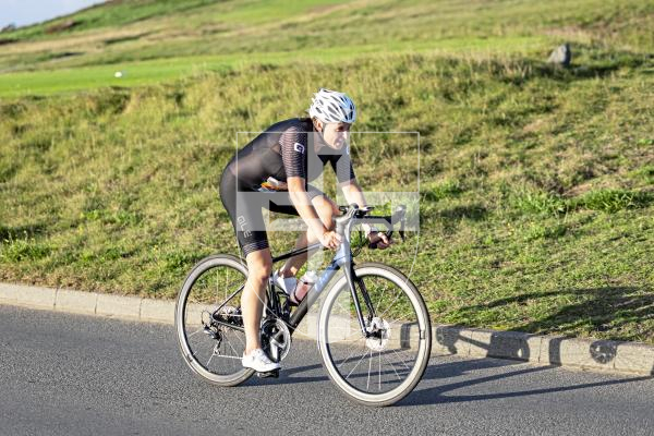 Picture by Sophie Rabey.  05-10-25.  Super-Sprint Try A Tri to celebrate the 10th Anniversary - Pembroke Bay.