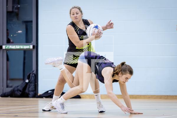 Picture by Peter Frankland. 25-11-25 Netball at St Sampson's High. Game Two. Rezzers Green v Pula Blaze.