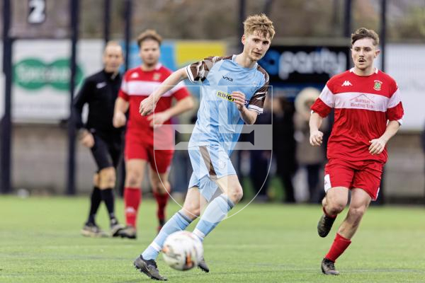 Picture by Peter Frankland. 20-12-25 Football at KGV - North v Sylvans Reserves. FA Cup game.