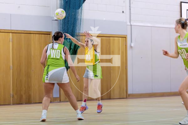Picture by Peter Frankland. 20-01-26 Netball at Les Varendes - Lightning Strike v Lightning Storm.