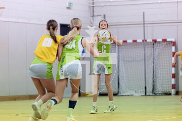 Picture by Peter Frankland. 20-01-26 Netball at Les Varendes - Lightning Strike v Lightning Storm.