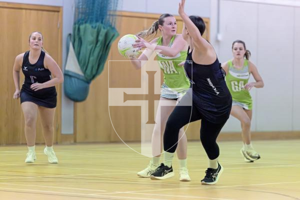 Picture by Peter Frankland. 20-01-26 Netball at Les Varendes - Lightning Flash v Blaze.