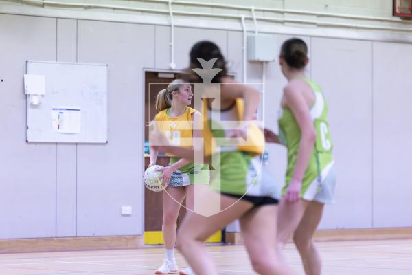Picture by Peter Frankland. 10-03-26 Netball at Les Varendes. Lightning Strike v Lightning Flash.