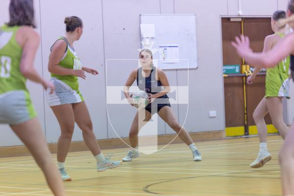 Picture by Peter Frankland. 17-03-26 Netball at Les Varendes. Pula Blaze v Lightning Flash.