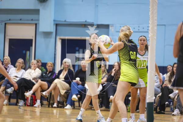 Picture By Peter Frankland. 02-05-26 Netball at Beau Sejour - Rezzers Green v Lightning Strike.