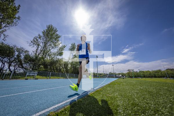 Picture By Peter Frankland. 02-05-26 Athletics - Track and Field at Footes Lane.