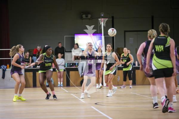 Picture by Peter Frankland. 18-09-24 Netball at Les Varendes. Rezzers Black v SNC Pula. HHYY